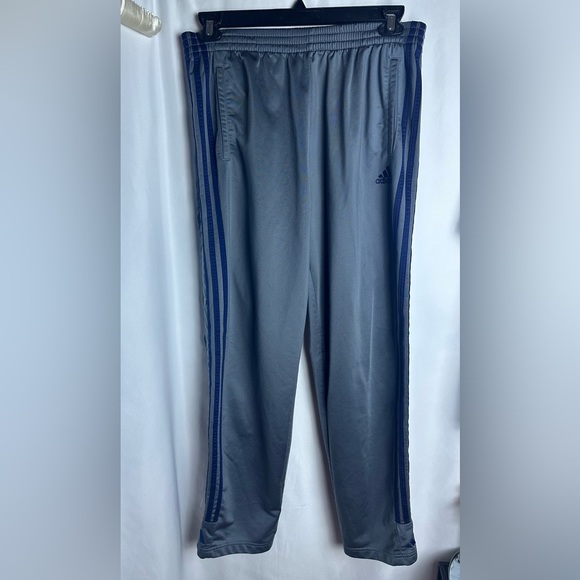 Men's Adidas Tear Away Snap Gray Track Pants with Blue Stripes Size Medium - Picture 2 of 10
